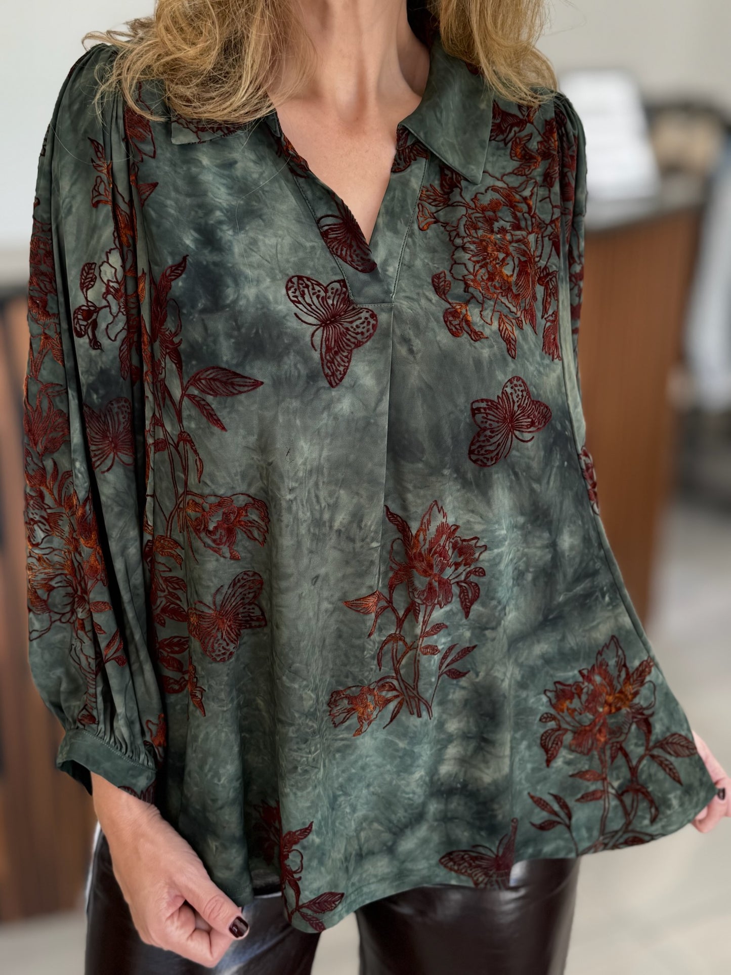 Blusa Mariposas Velvet