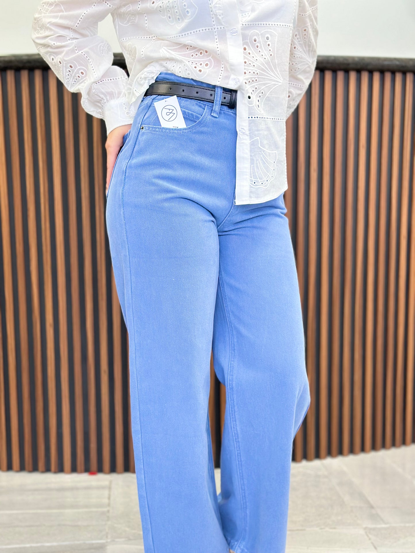 Pantalon azul mezclilla