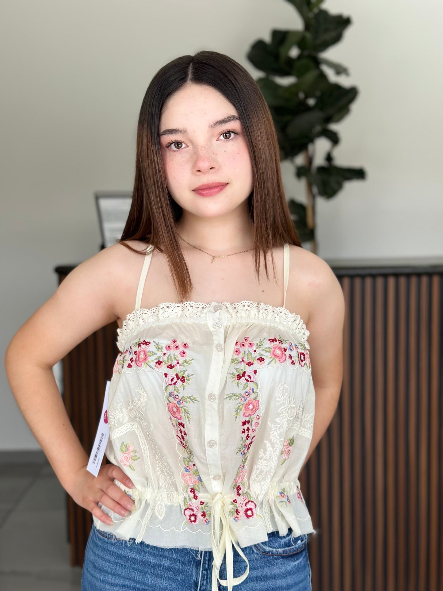 Blusa crema flores