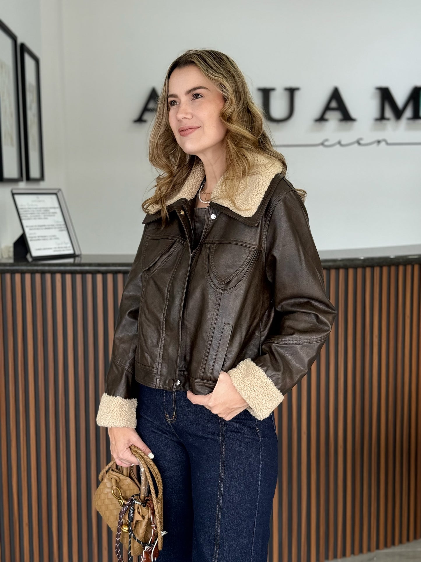 Chaqueta Aviador Café con Borrega