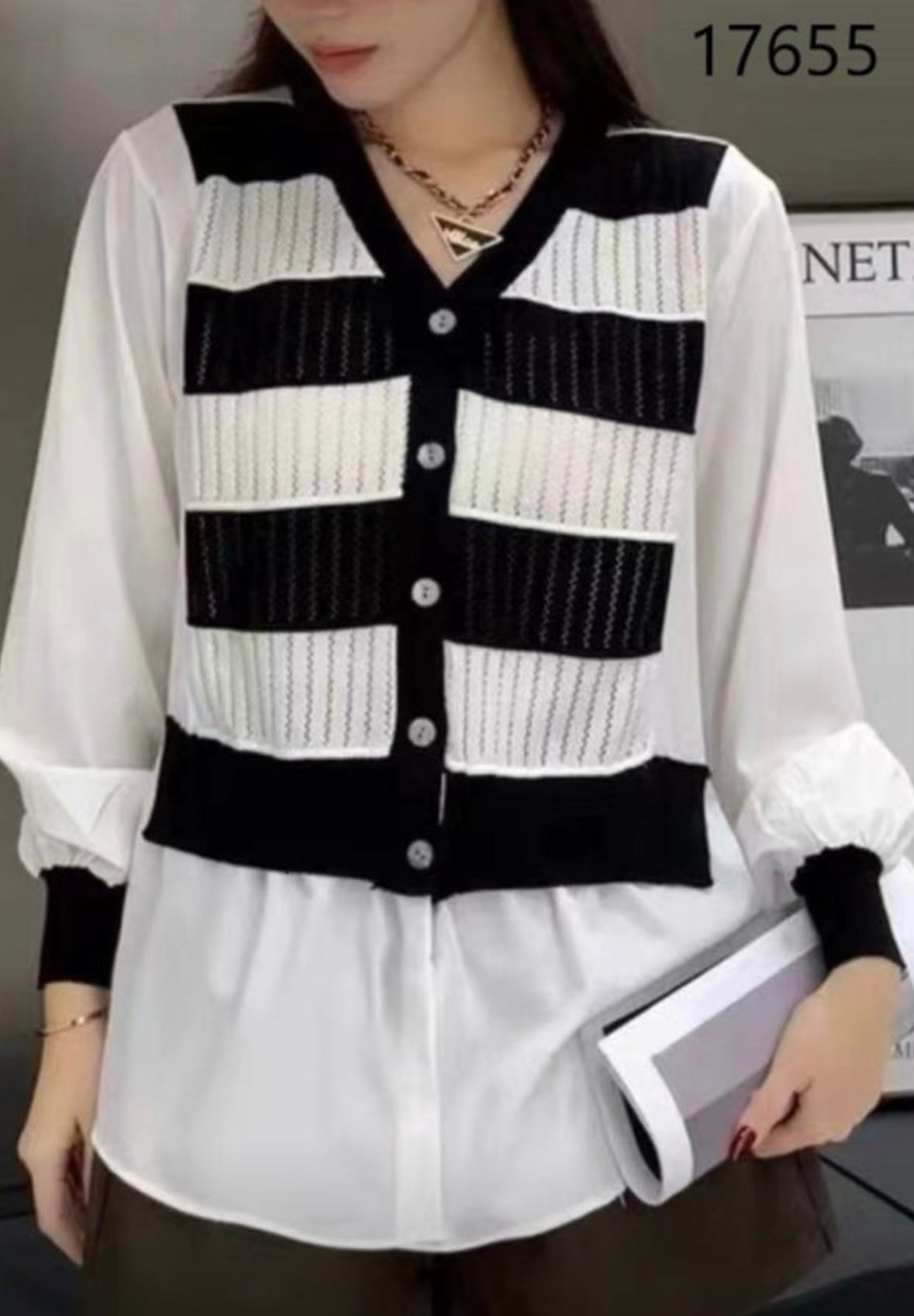 Camisa blanca/ chaleco rayas