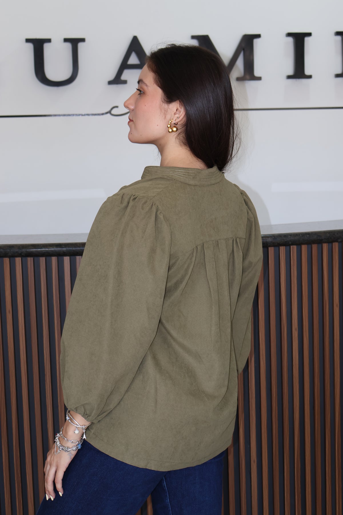 Blusa olivo