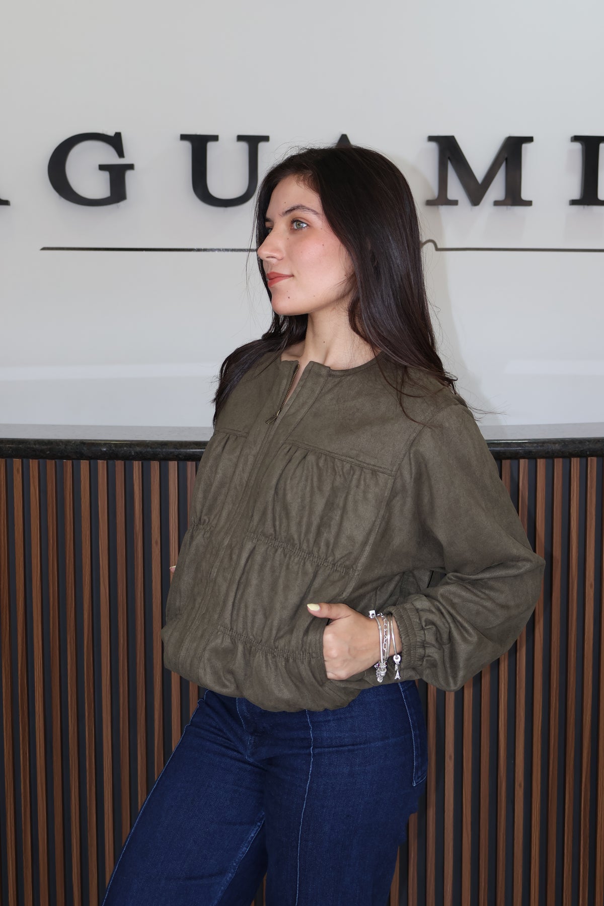 Chamarra olive