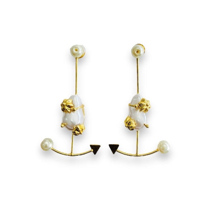 Aretes Avant Garde