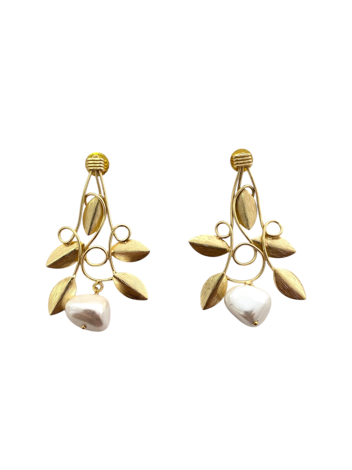 Aretes Hojas de Oro