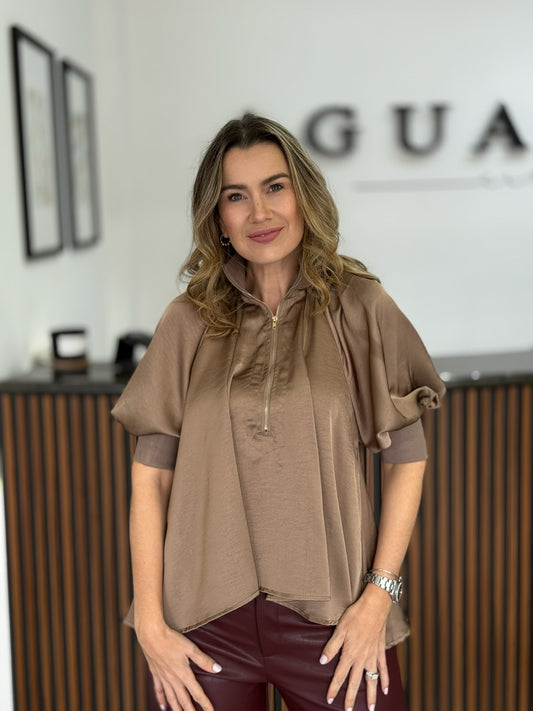 Blusa mocha neck