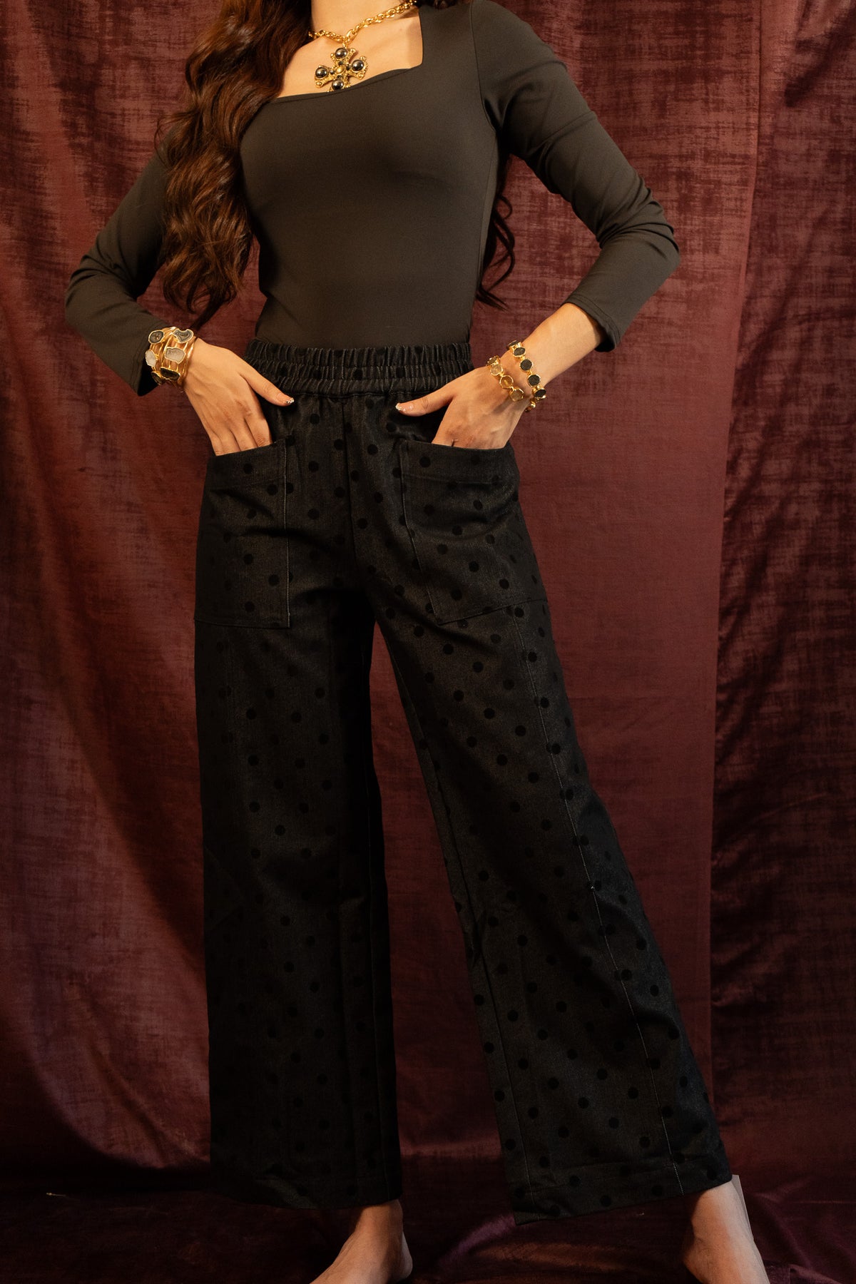 Pantalon negro puntos velvet