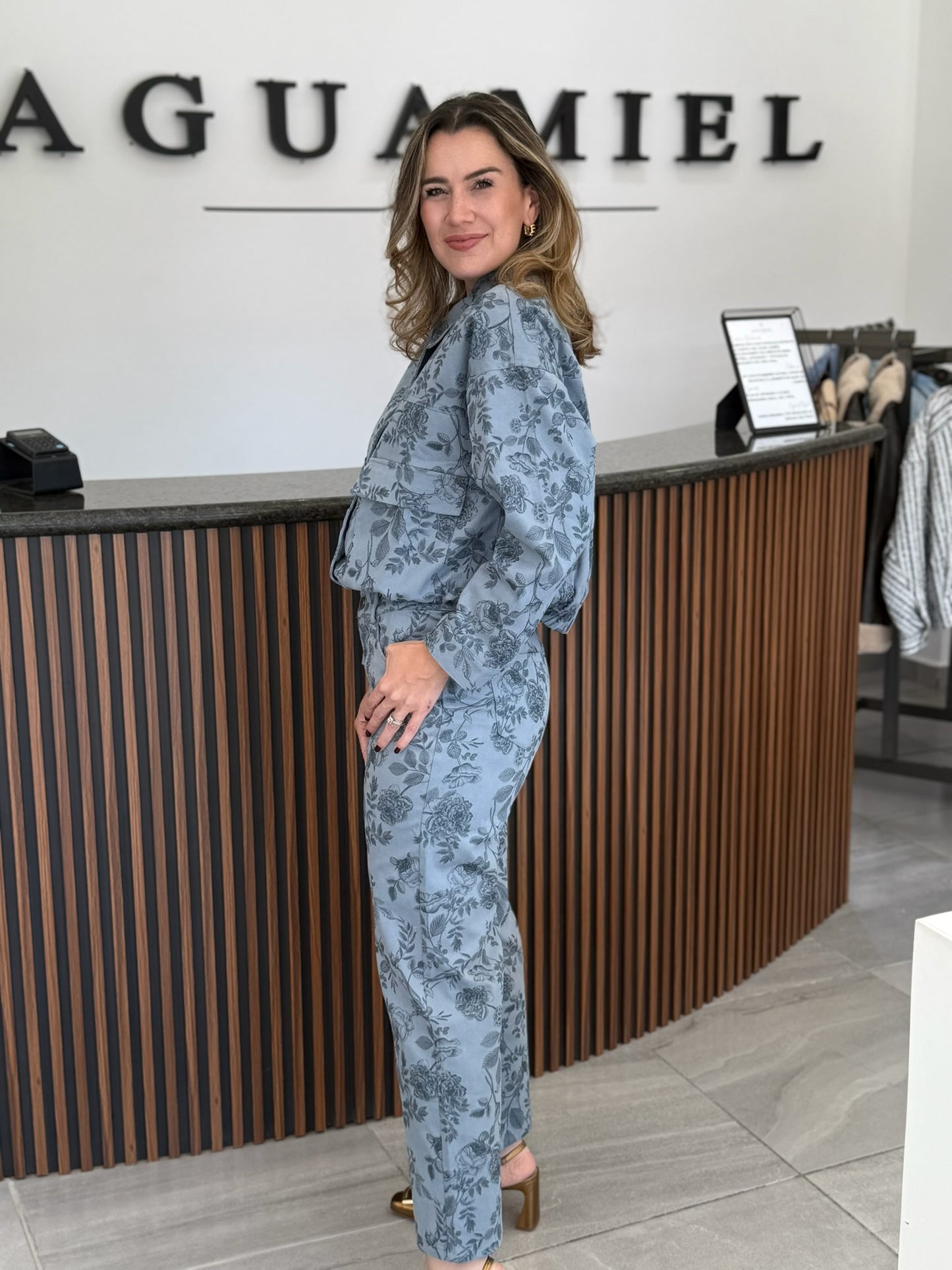 Set azul de flores estilo denim