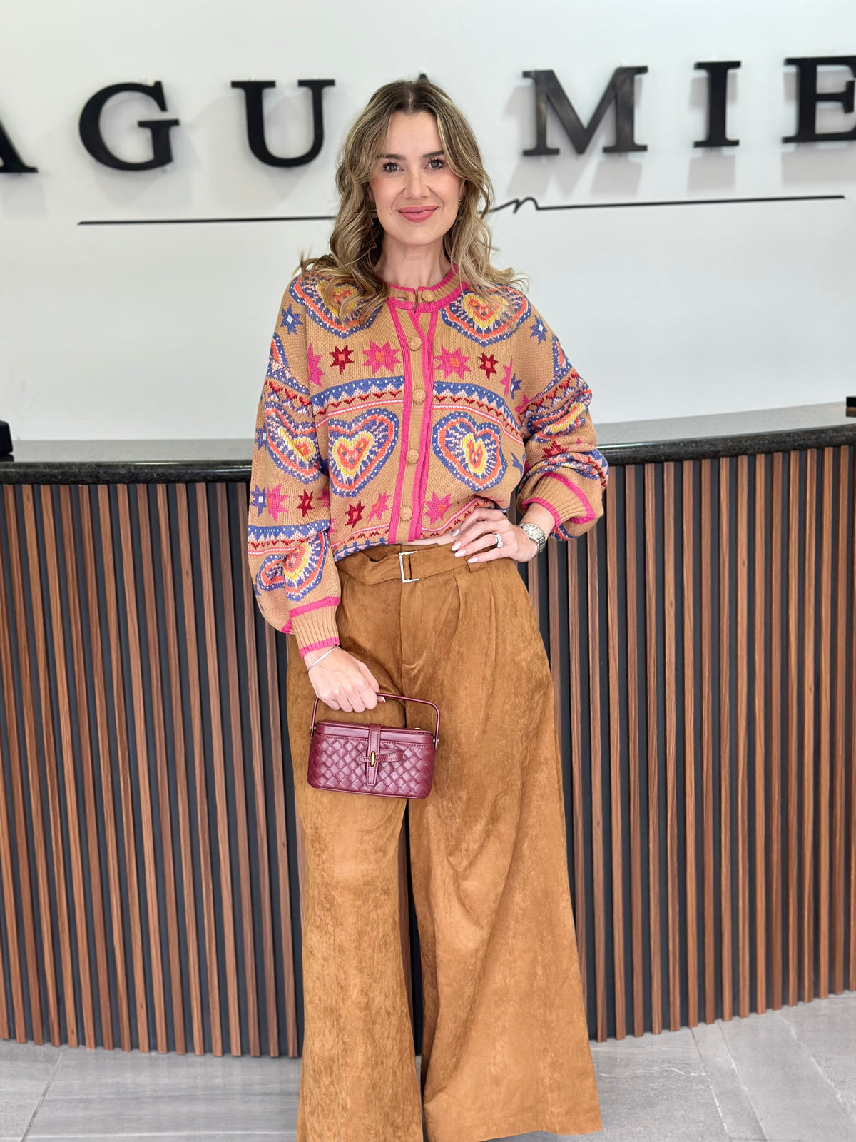 Pantalon campana camel