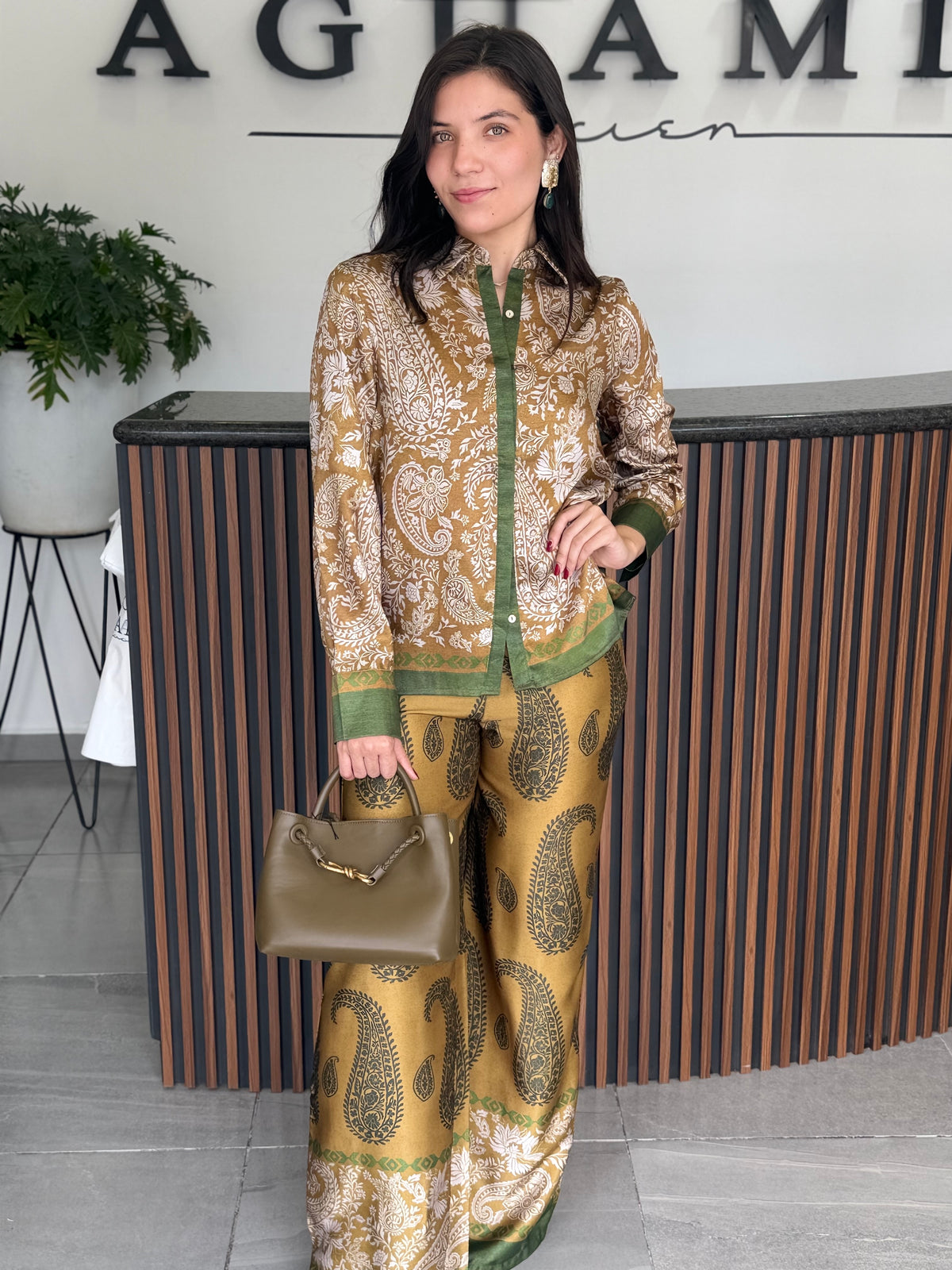 Set vintage olive