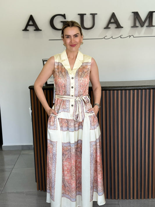 Vestido beige detalles colores