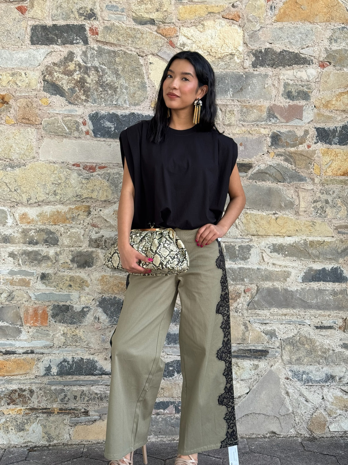 Pantalon olive encaje