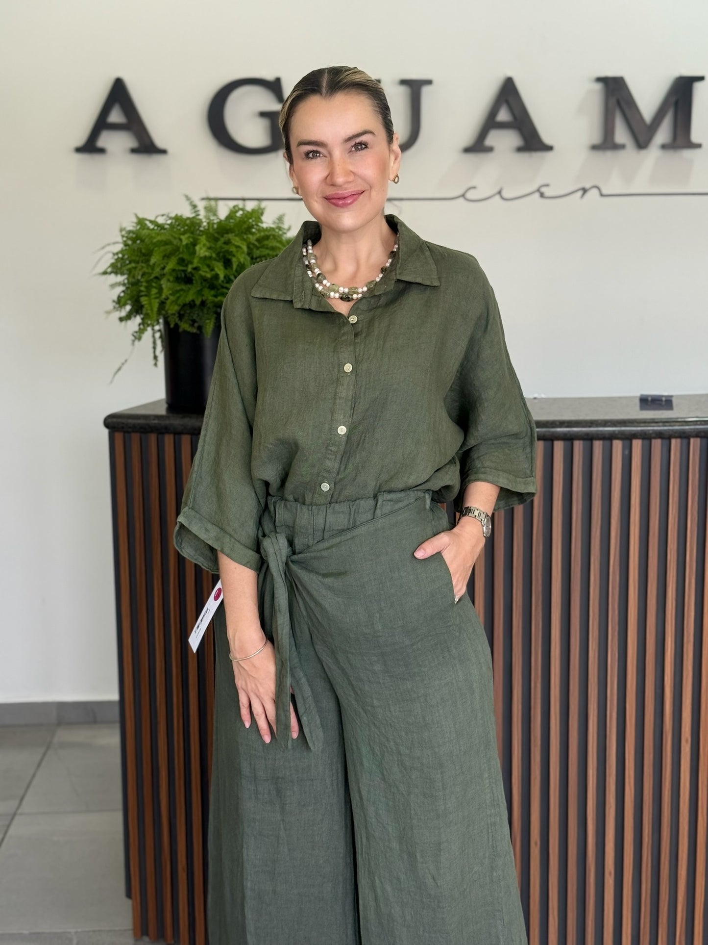 Conjunto verde khaki