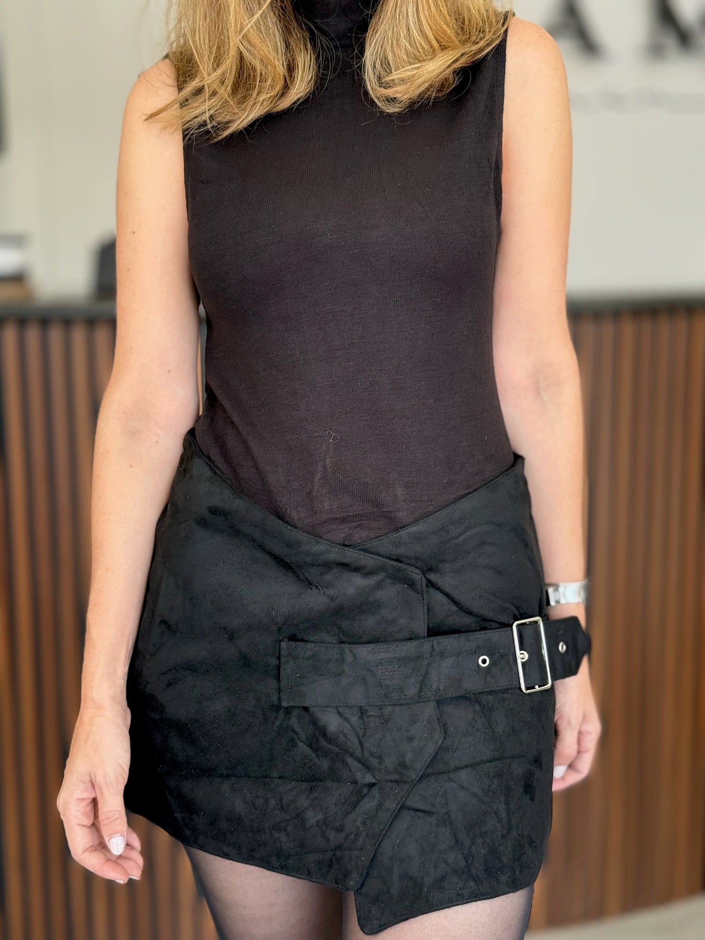 Vestido Black Belted