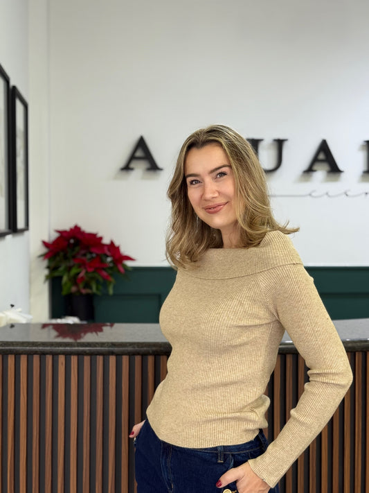 Suéter Off Shoulder “Contour”