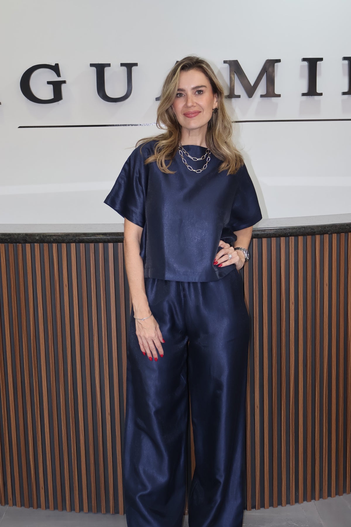 Set navy pullover satin