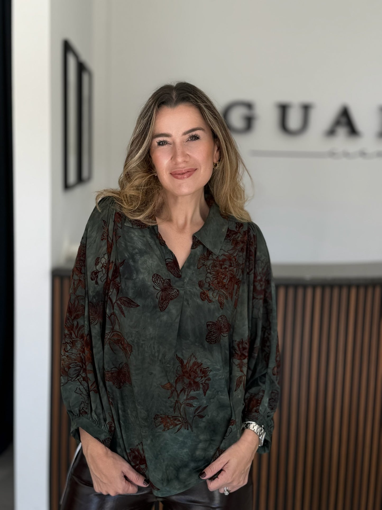 Blusa Mariposas Velvet