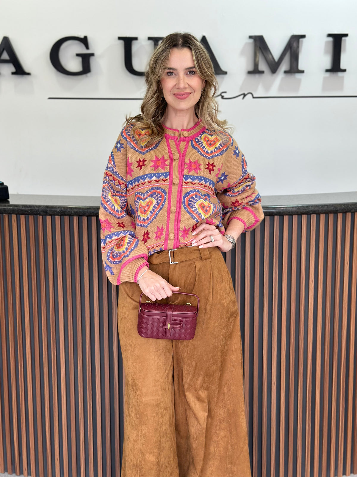 Pantalon campana camel