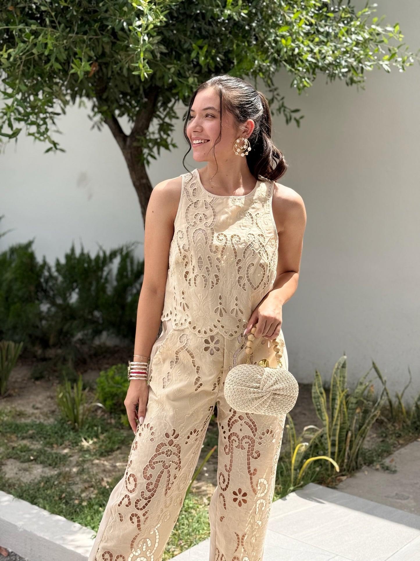 Conjunto beige crochet