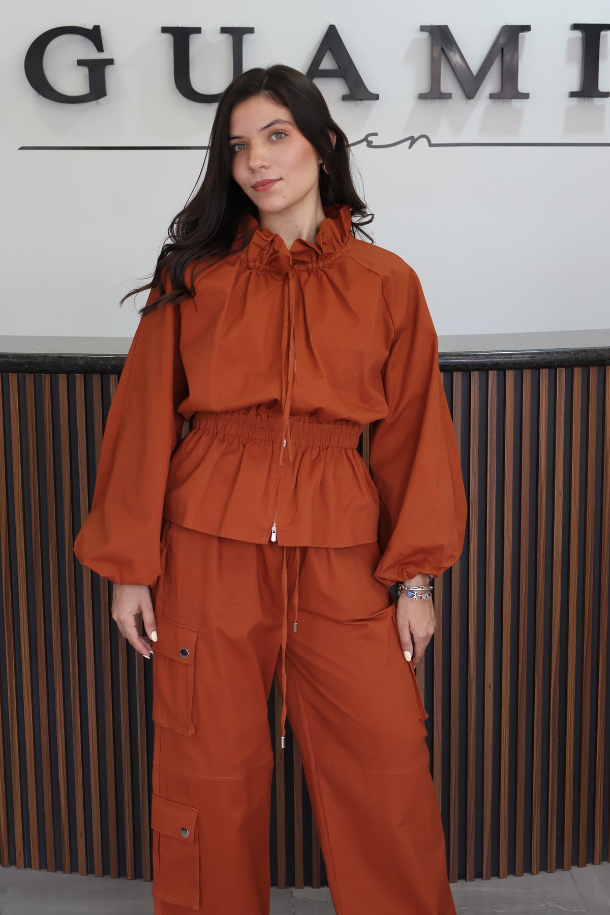 Conjunto jacket pantalon cargo