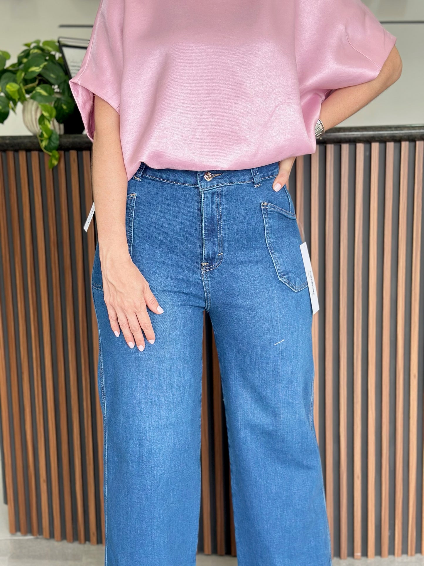 Pantalon bolsas cuadradas mezclilla