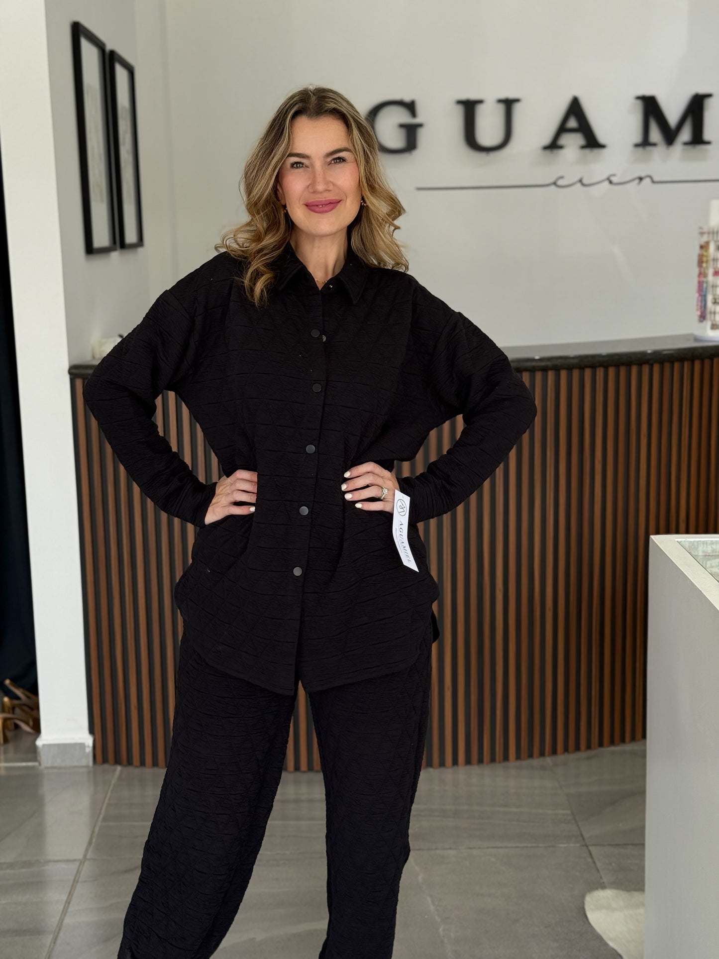 Set negro pants y camisa