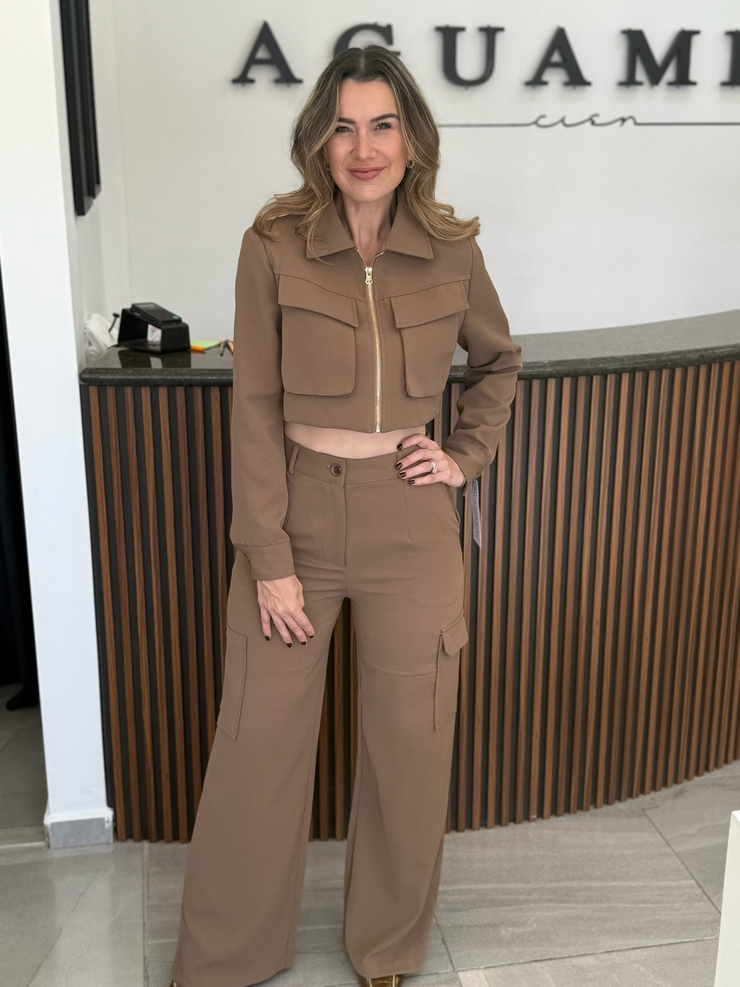 Conjunto Cargo Taupe