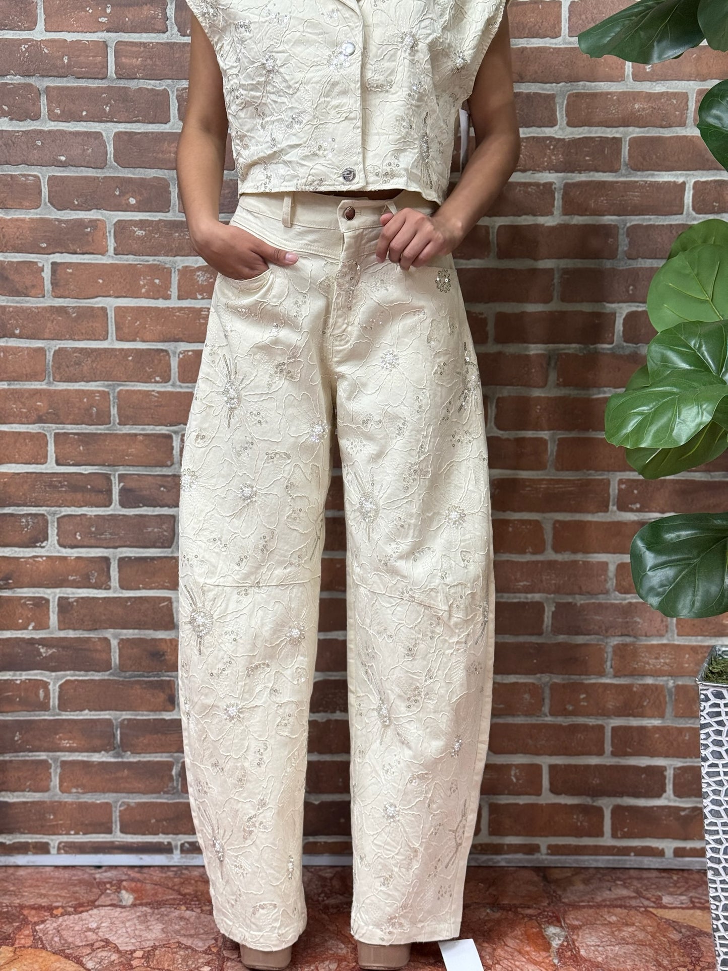 Conjunto aplicaciones beige