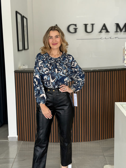 Blusa azul garigoleado