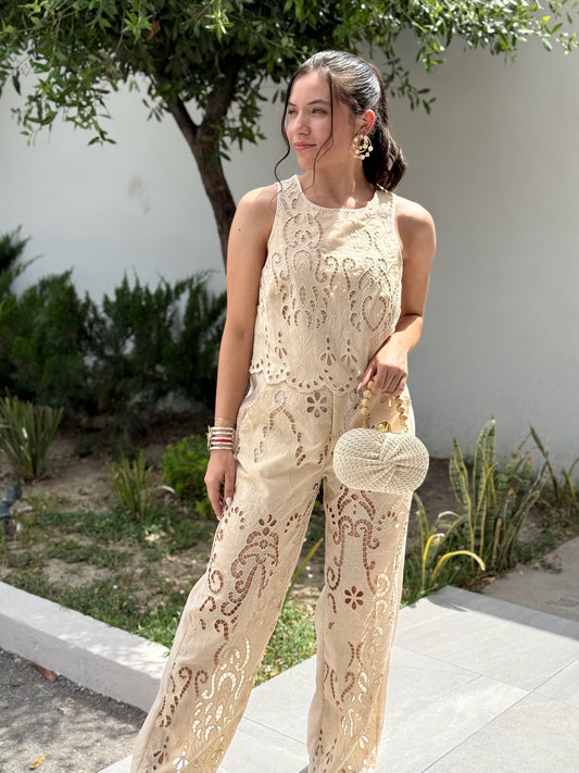 Conjunto beige crochet