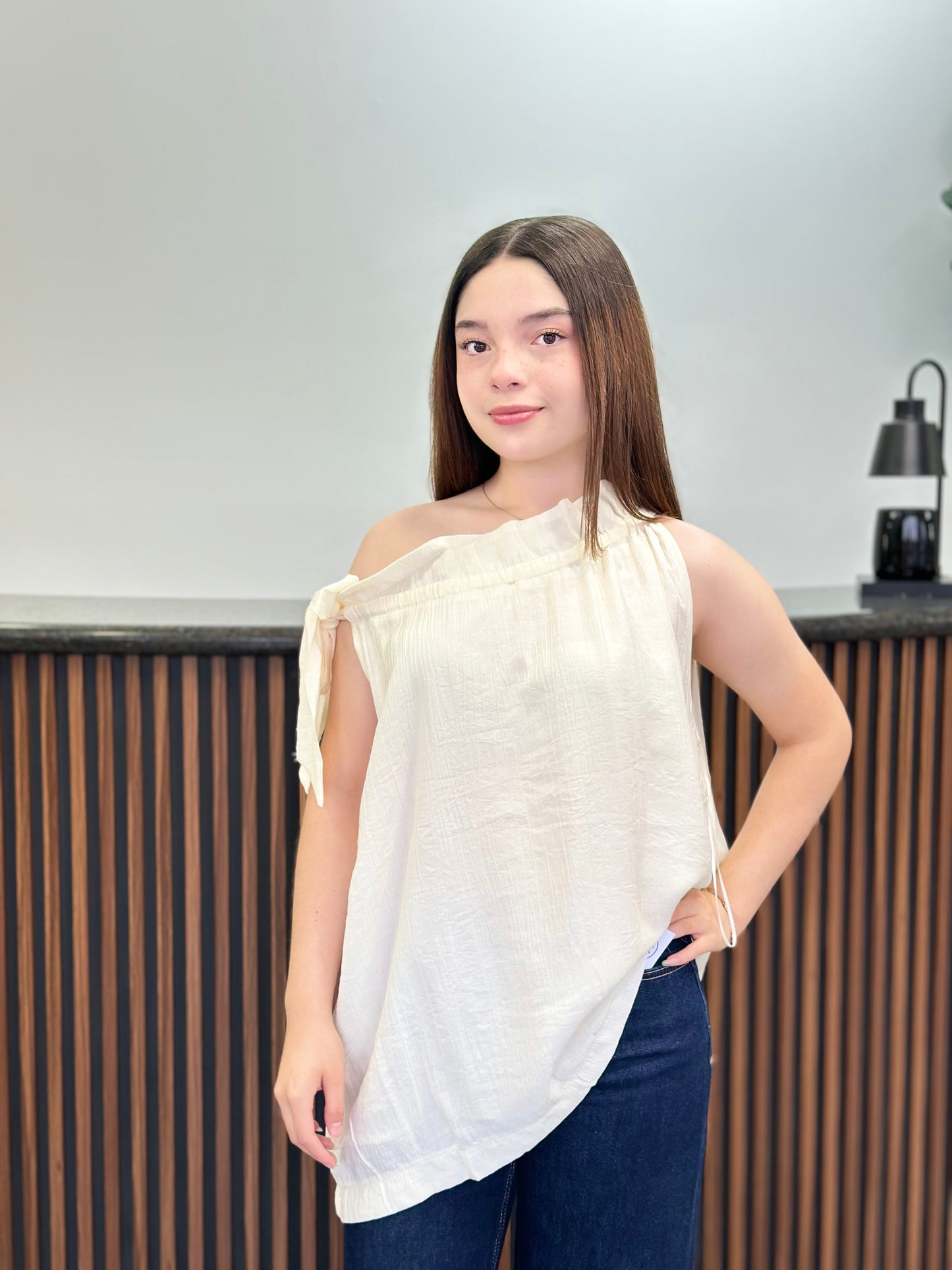 Blusa lazo hombros