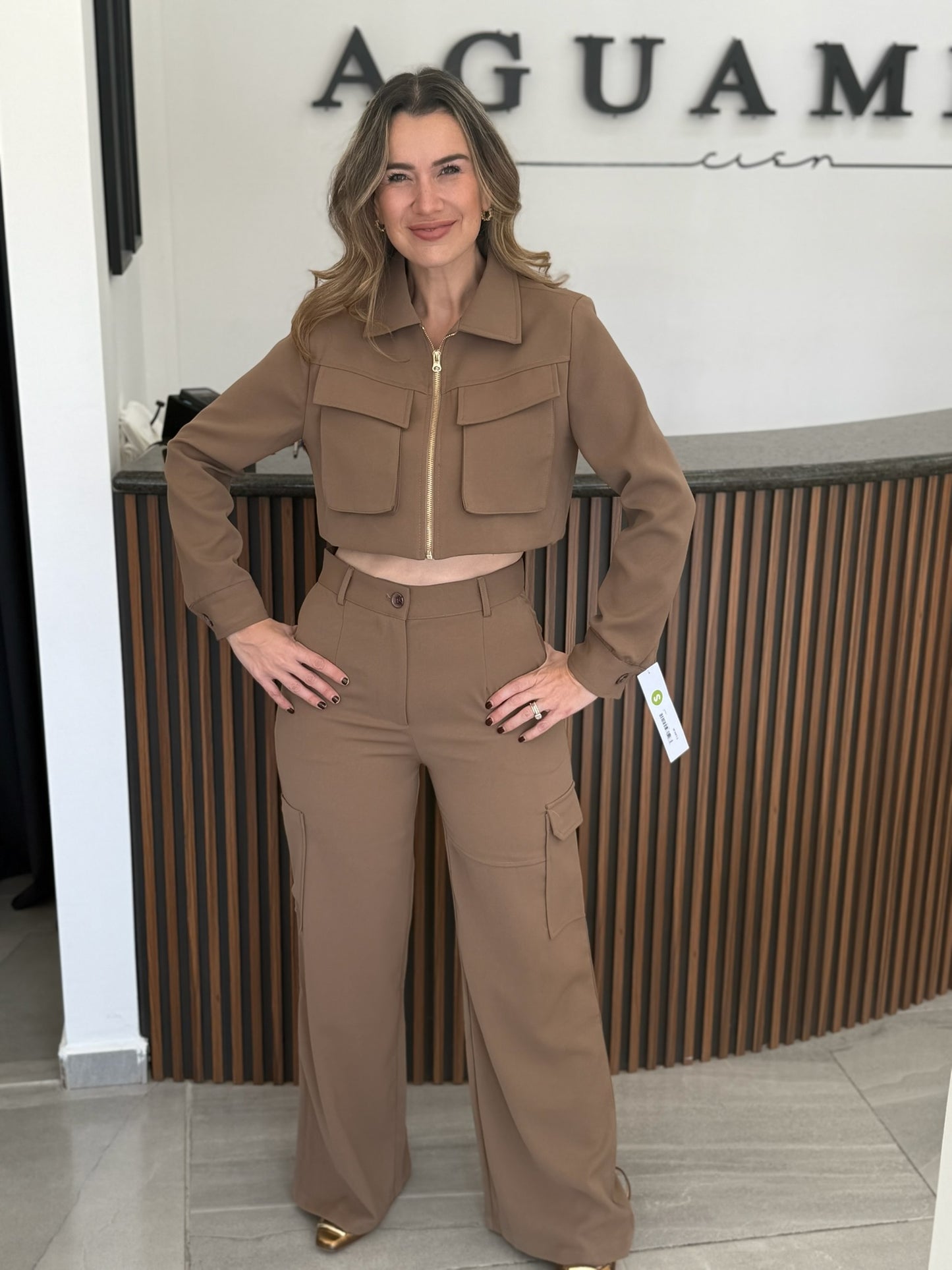 Conjunto Cargo Taupe