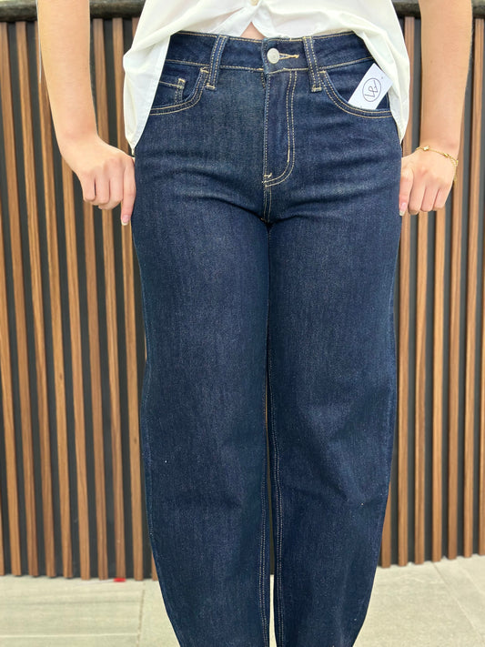 Pantalón Dark Straight
