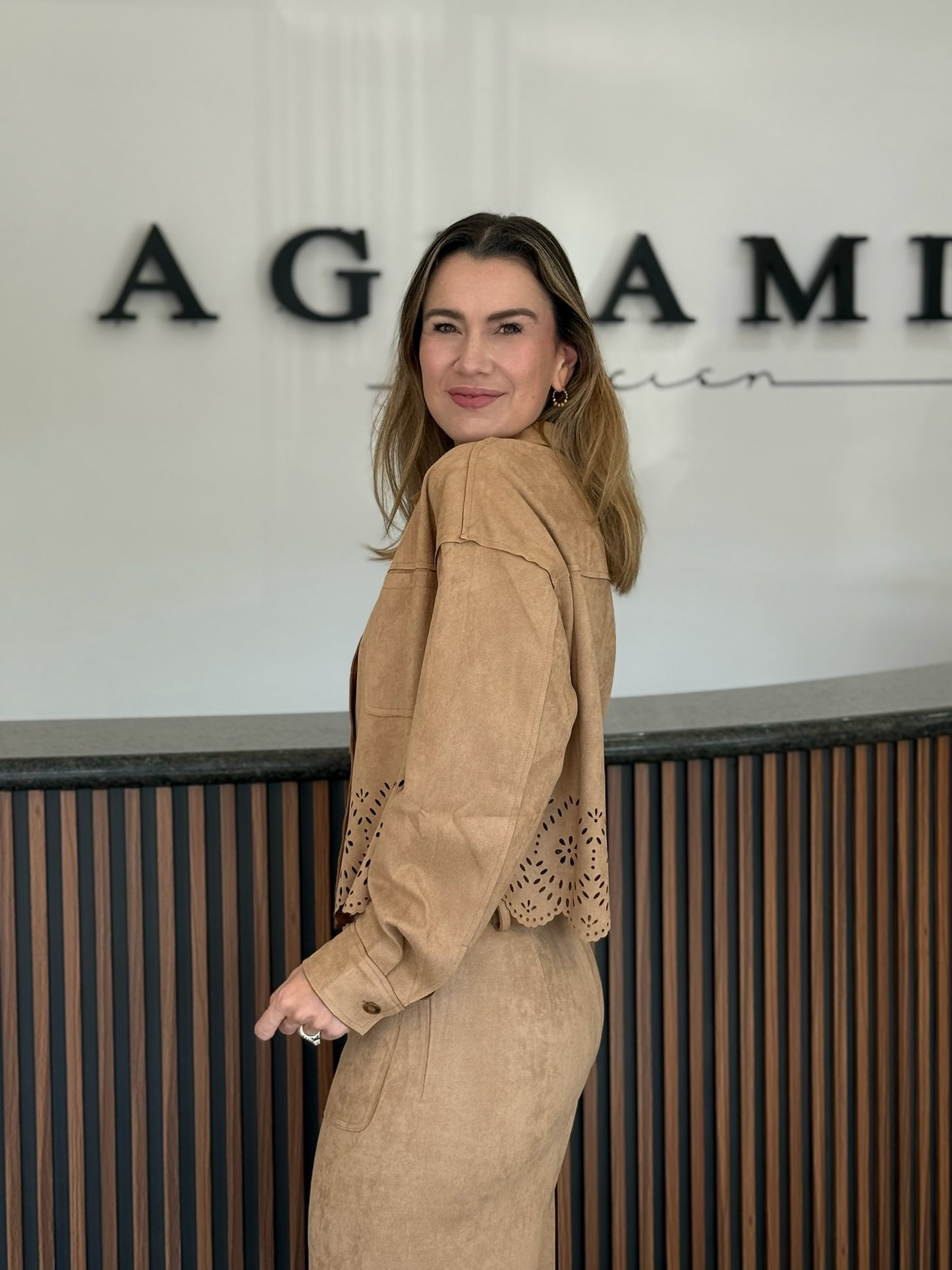 Conjunto Suede Camel