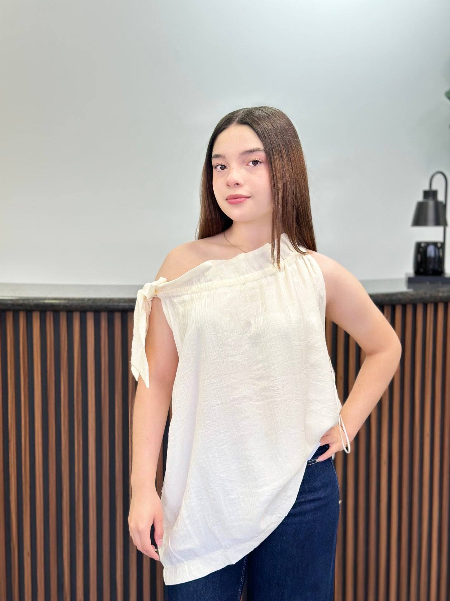 Blusa lazo hombros