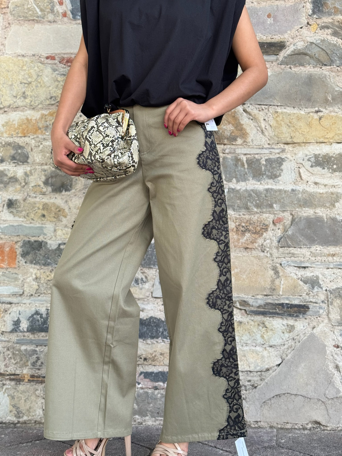 Pantalon olive encaje