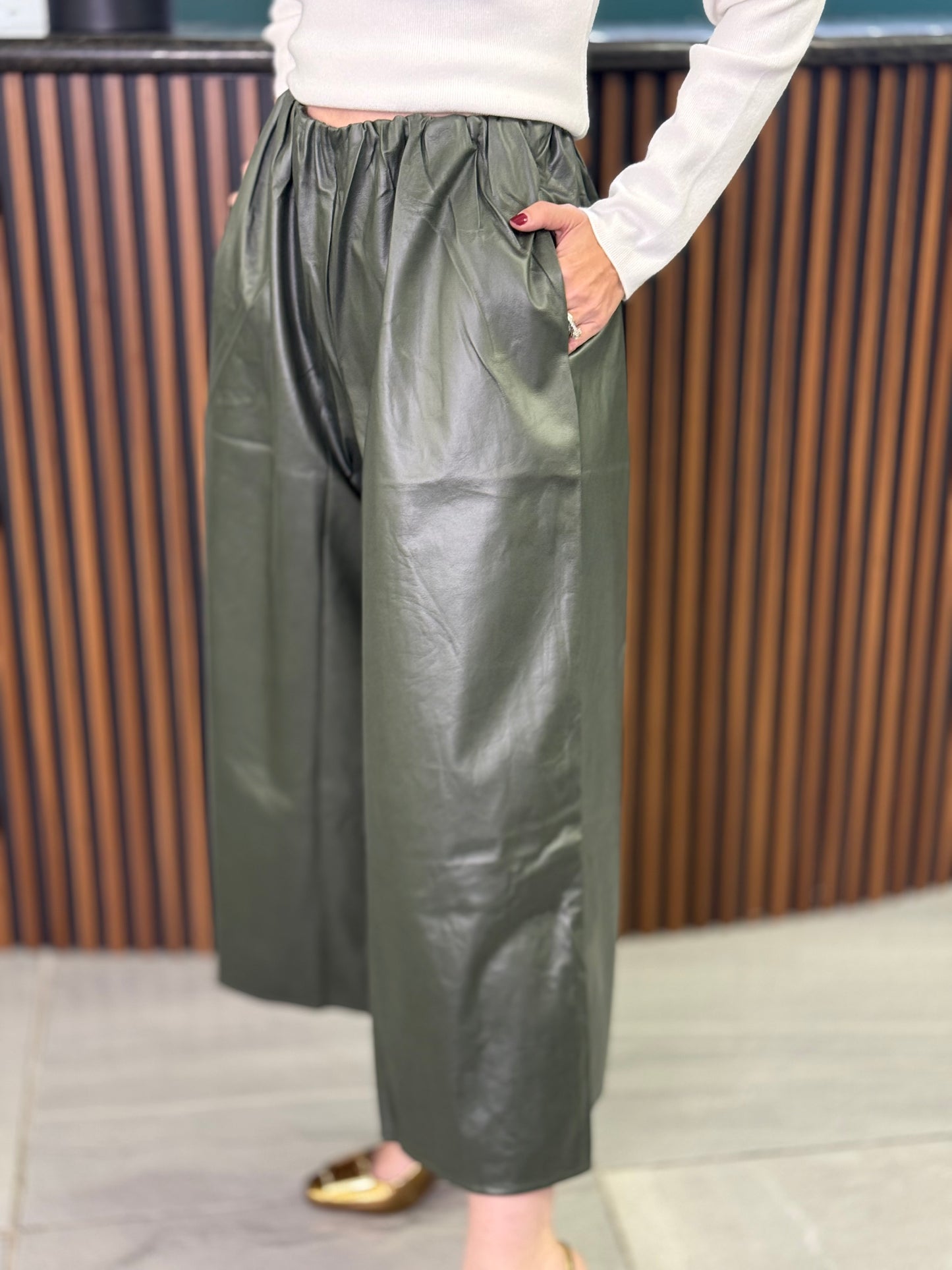 Pantalon Verde corte Culotte