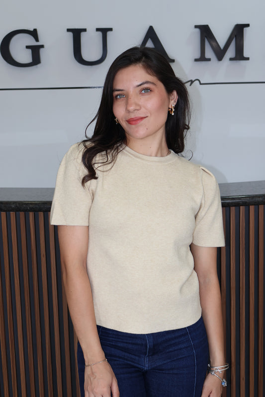 Sueter pullover beige