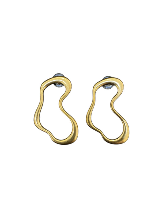 Aretes Fluid Shape