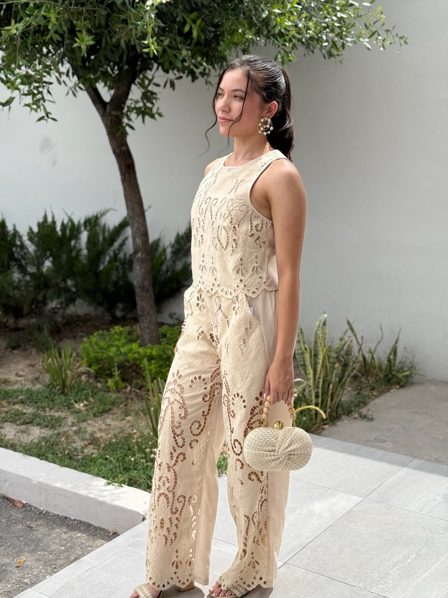 Conjunto beige crochet