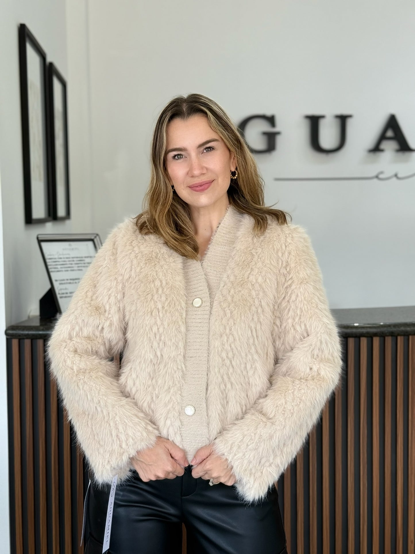 Chamarra Peluche Corta