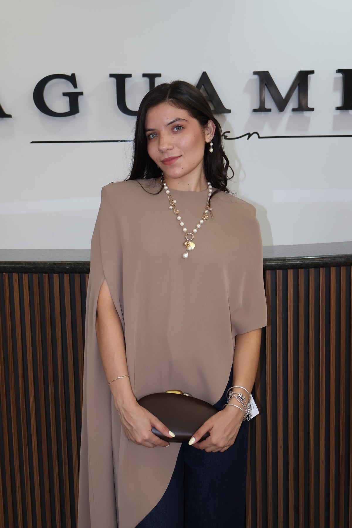Blusa ivory twist