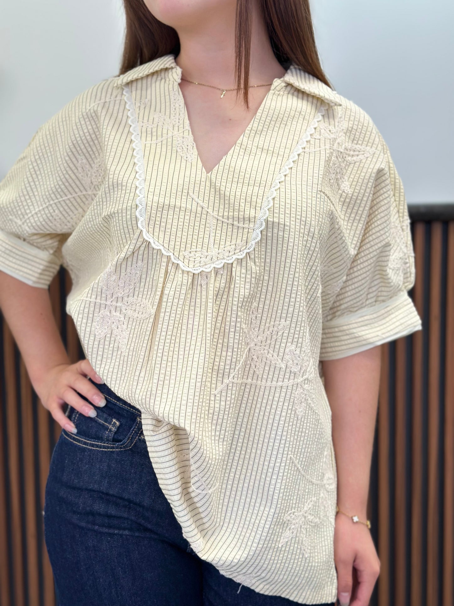 Blusa mantequilla líneas