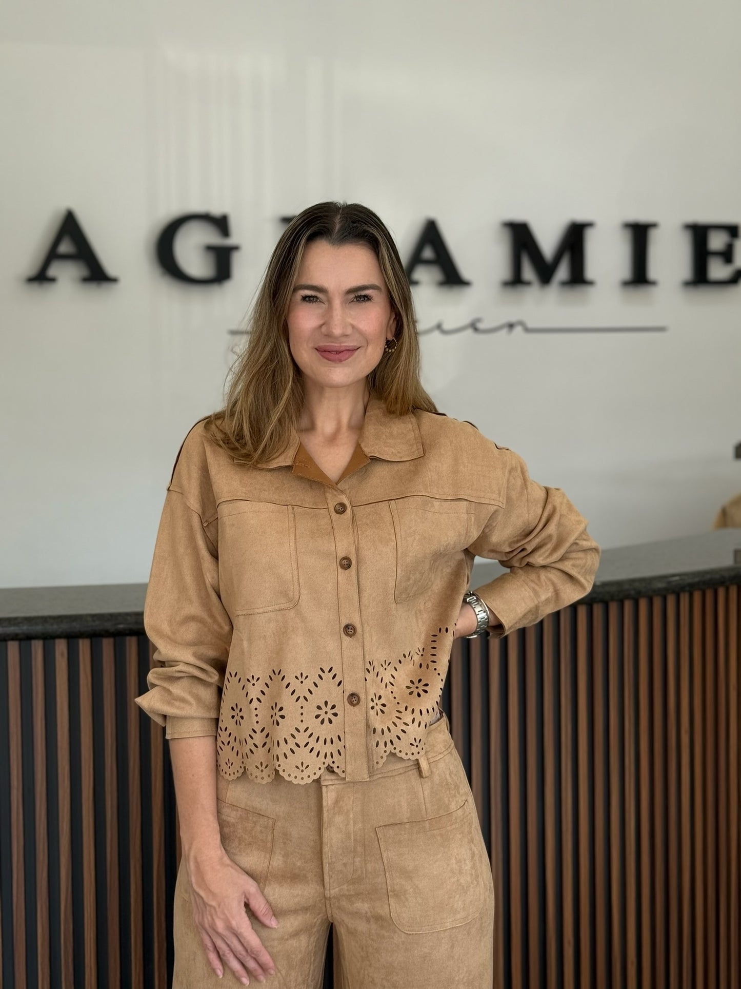 Conjunto Suede Camel