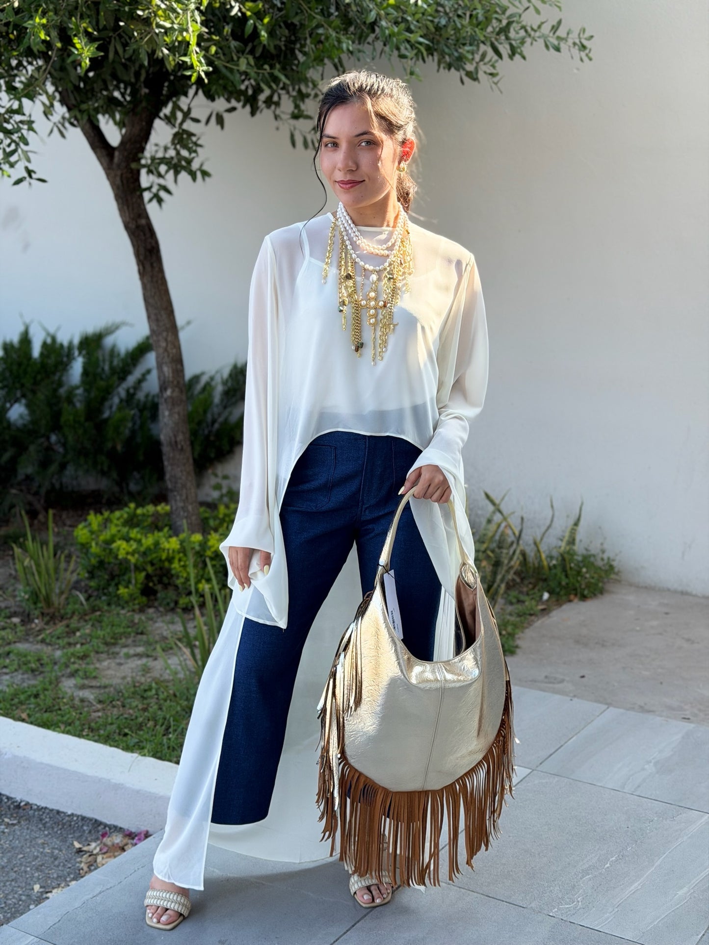 Blusa beige capa