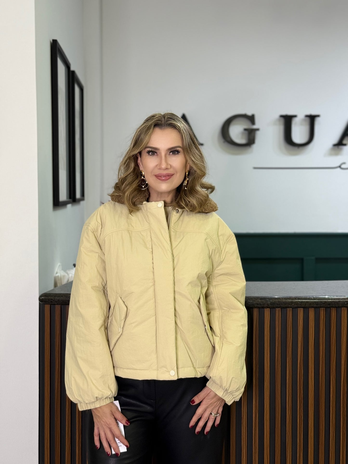 Chaqueta Teddy Beige